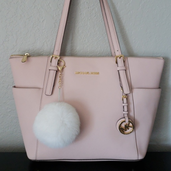 Michael Kors Handbags - Michael Kors Zip Top Jet Set Tote w/ Charm